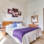 Casa Violeta